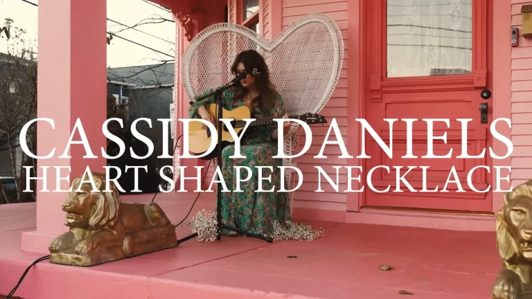 Cassidy Daniels - Heart Shaped Necklace