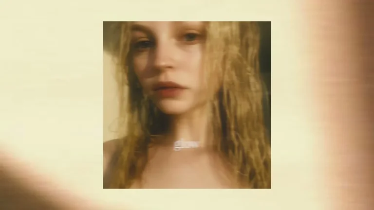 Holly Henry - Glow